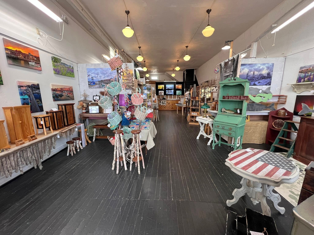 Eastern Maine Images Gallery & Gifts-Eastport必去景点