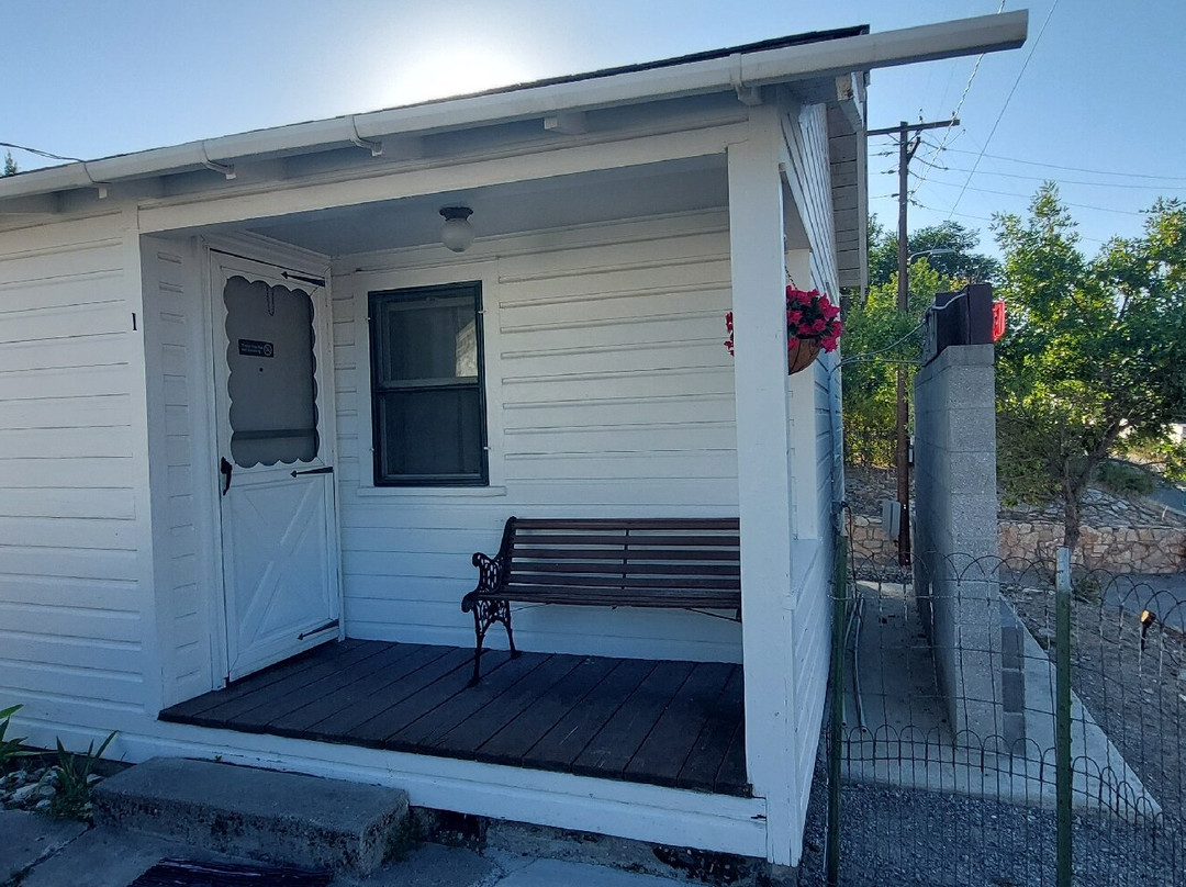 Hillcrest Cottages主图