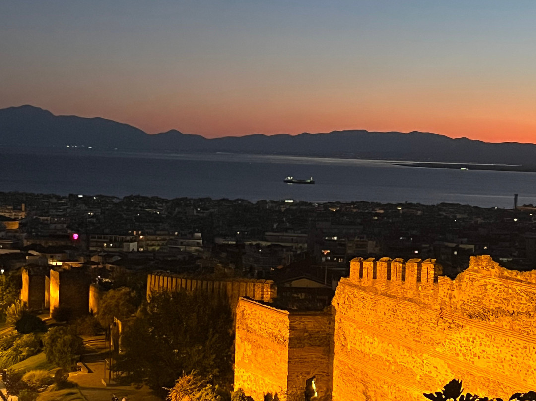 Le Coq Tail Mix Bar-塞萨洛尼基必去景点