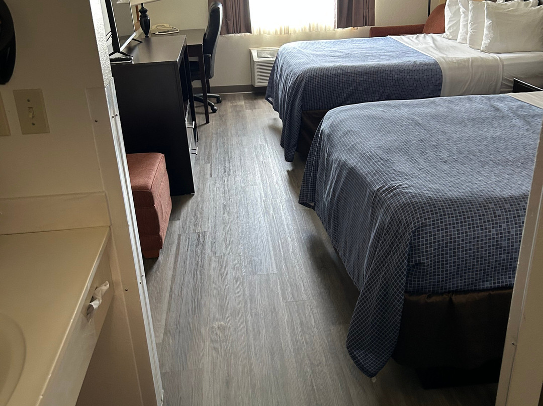 利文斯顿品质酒店主图