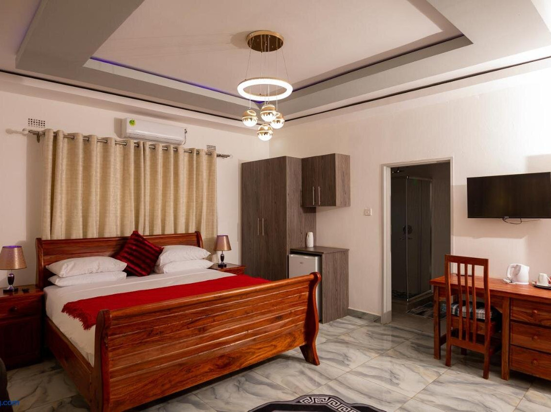 Amakhosi Hotel