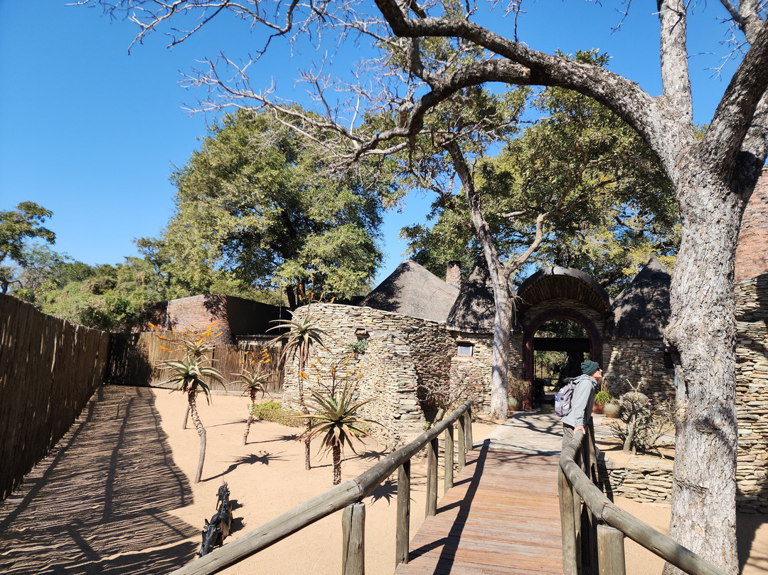 丁斯瓦洛野生动物园主图