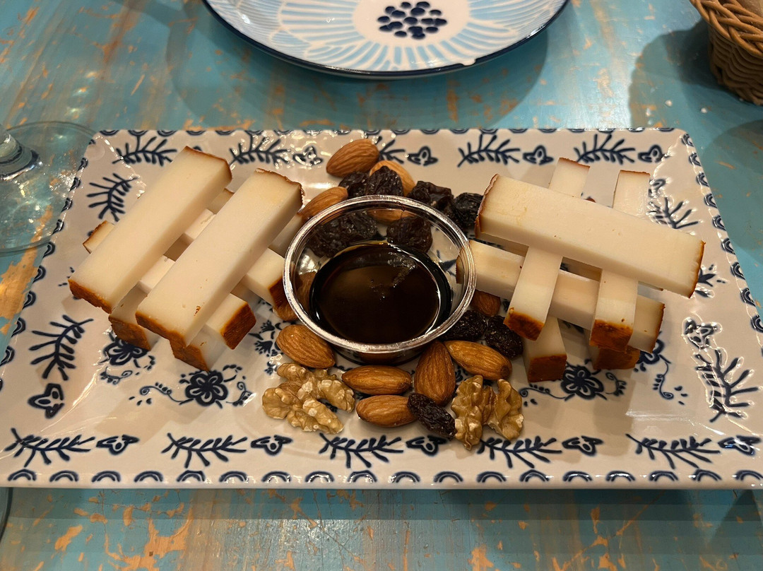 La Bahía Gastro Bar