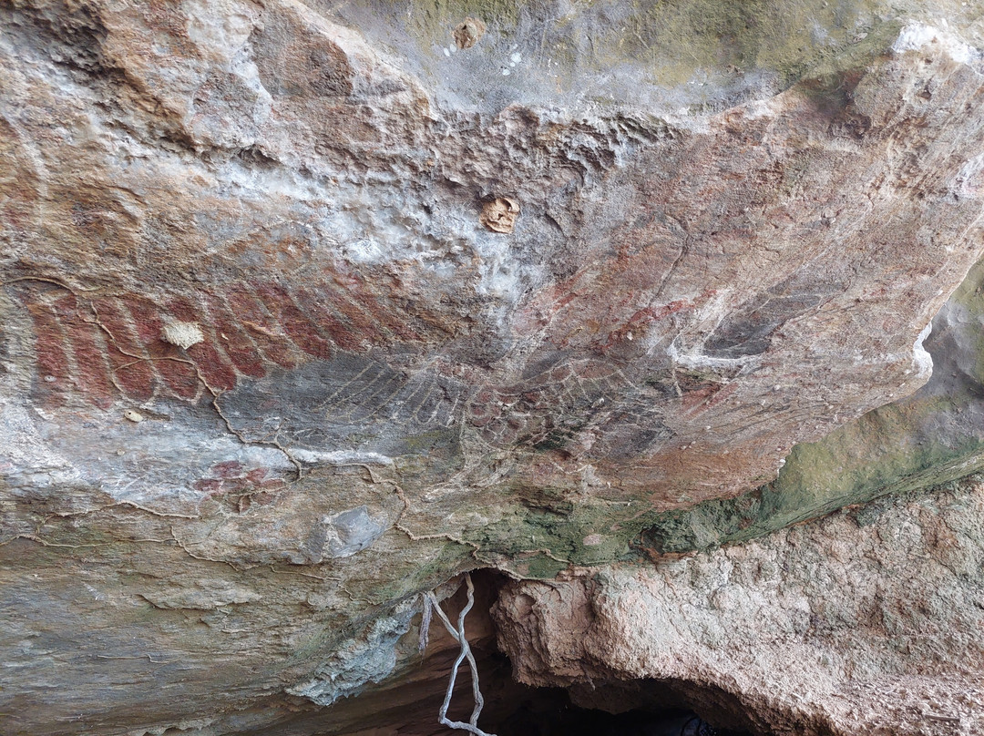 Sam Cave (Tham Sam Rock Art)