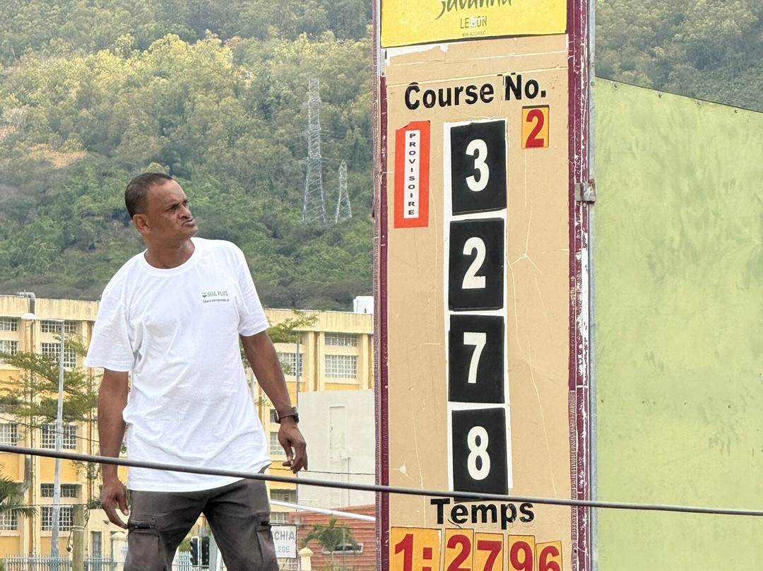 Port Louis Race Track-路易士港必去景点
