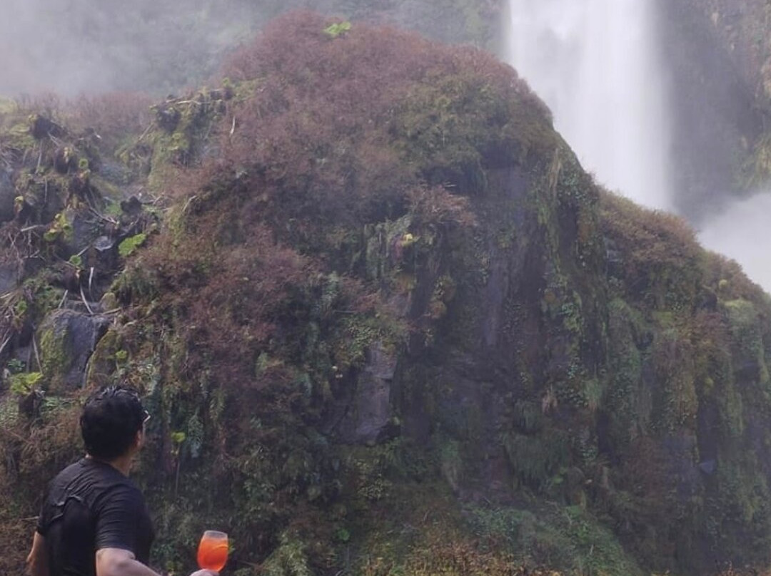 Salto El Leon-普孔必去景点