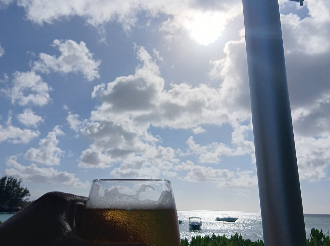 2Beach Club by 2Futures