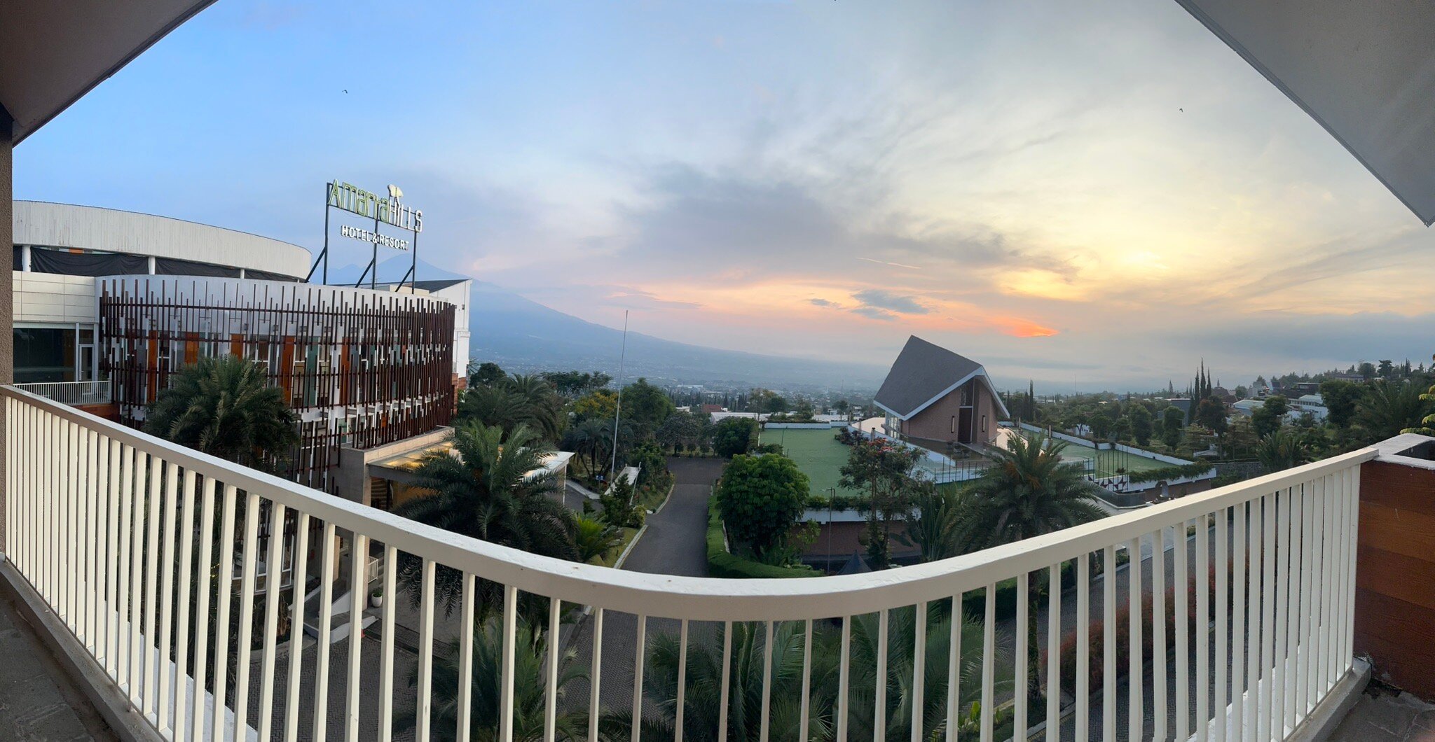 Amarta Hills Hotel and Resort-官方