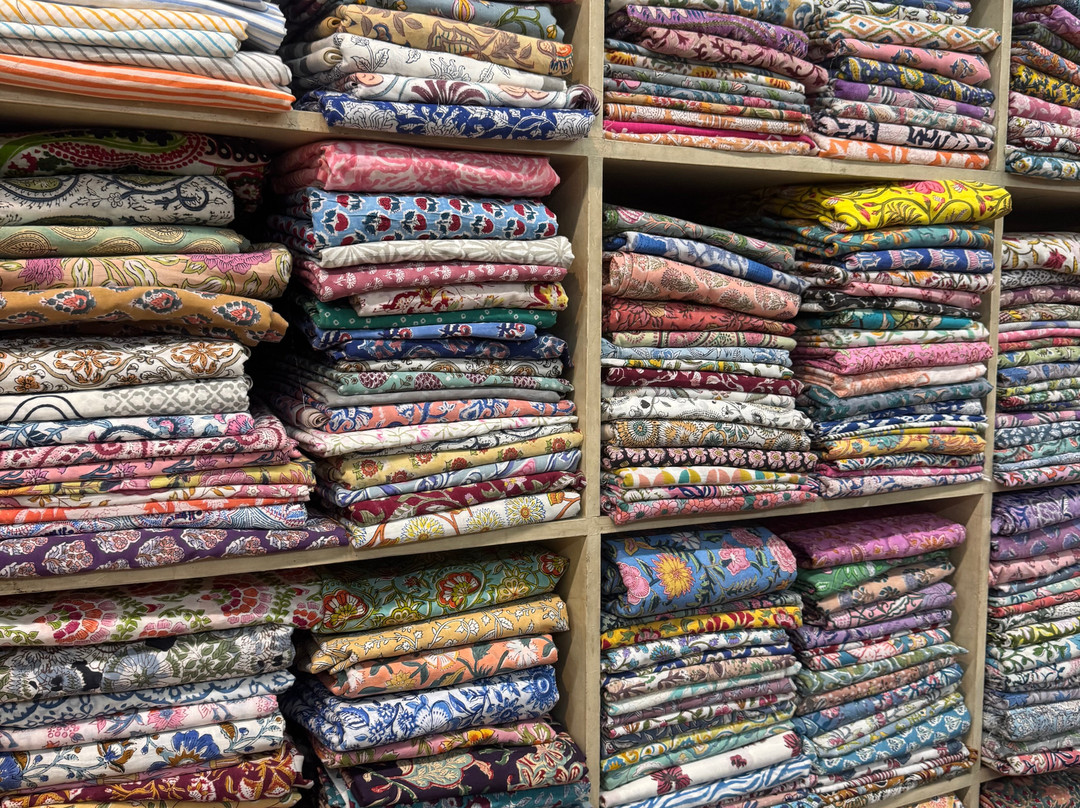 Arawali Textiles-斋蒲尔必去景点