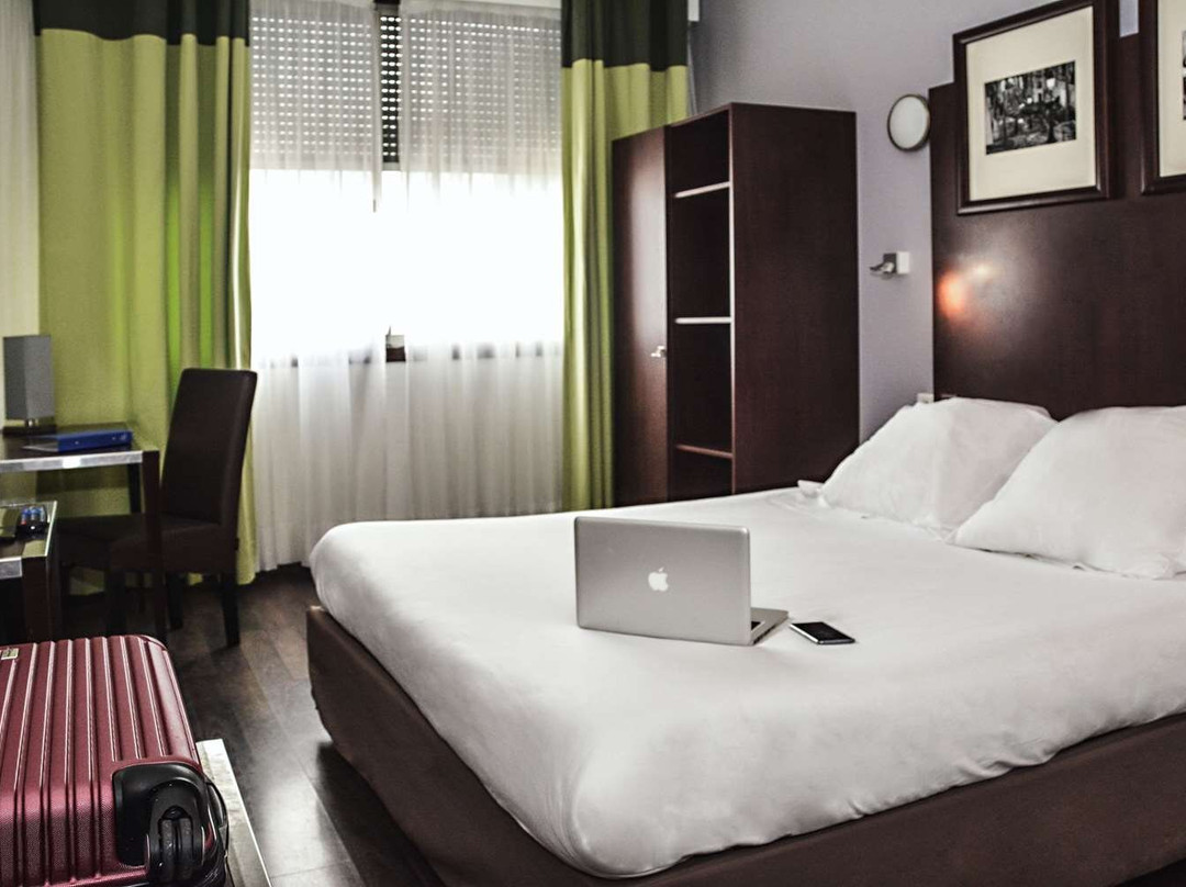 Thonex酒店住宿-Hôtel du Centre Annemasse