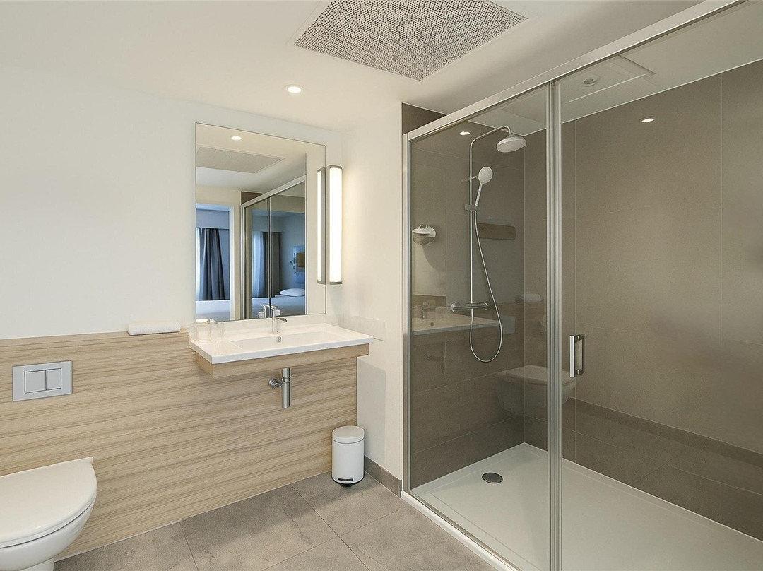 Campanile Fontainebleau主图