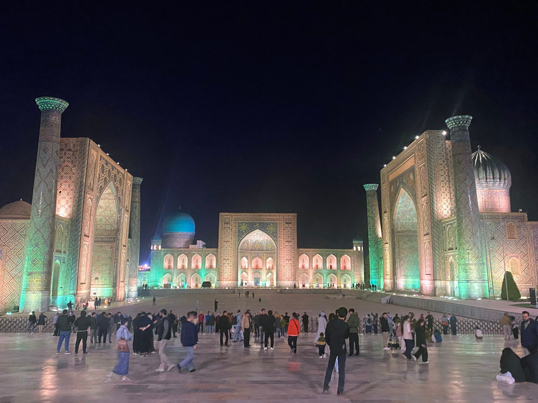 雷吉斯坦-撒马尔罕必去景点