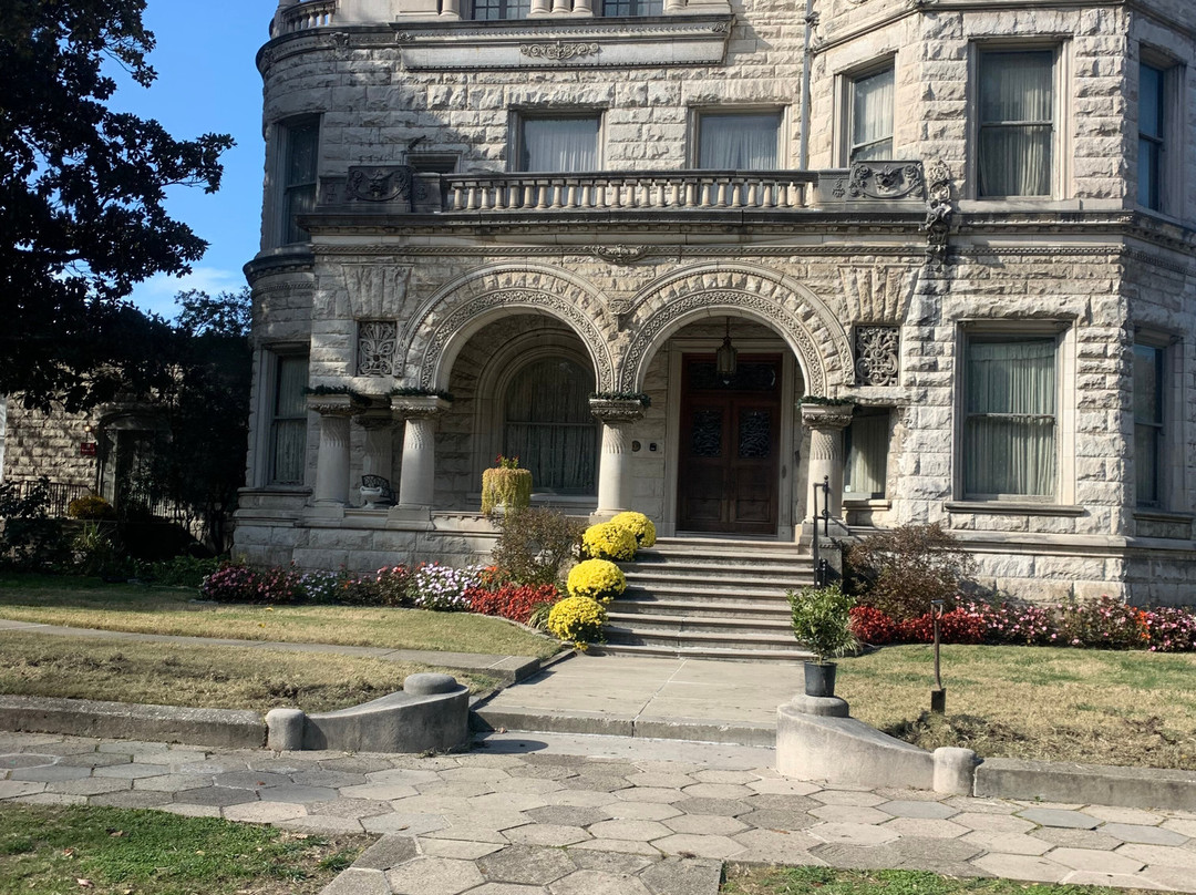 Trolley de'Ville Fun Tours & Charters-路易斯维尔必去景点