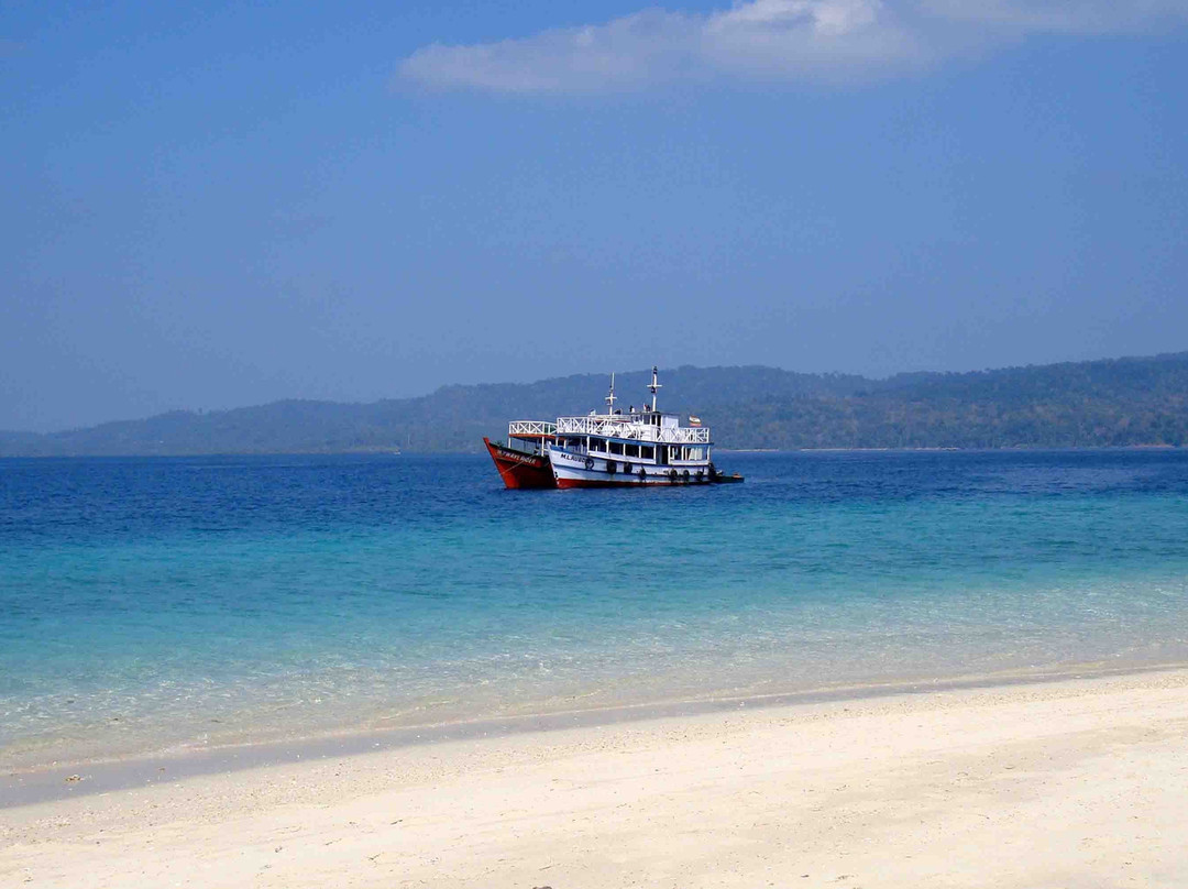 Ross Tours & Travels-布莱尔港必去景点