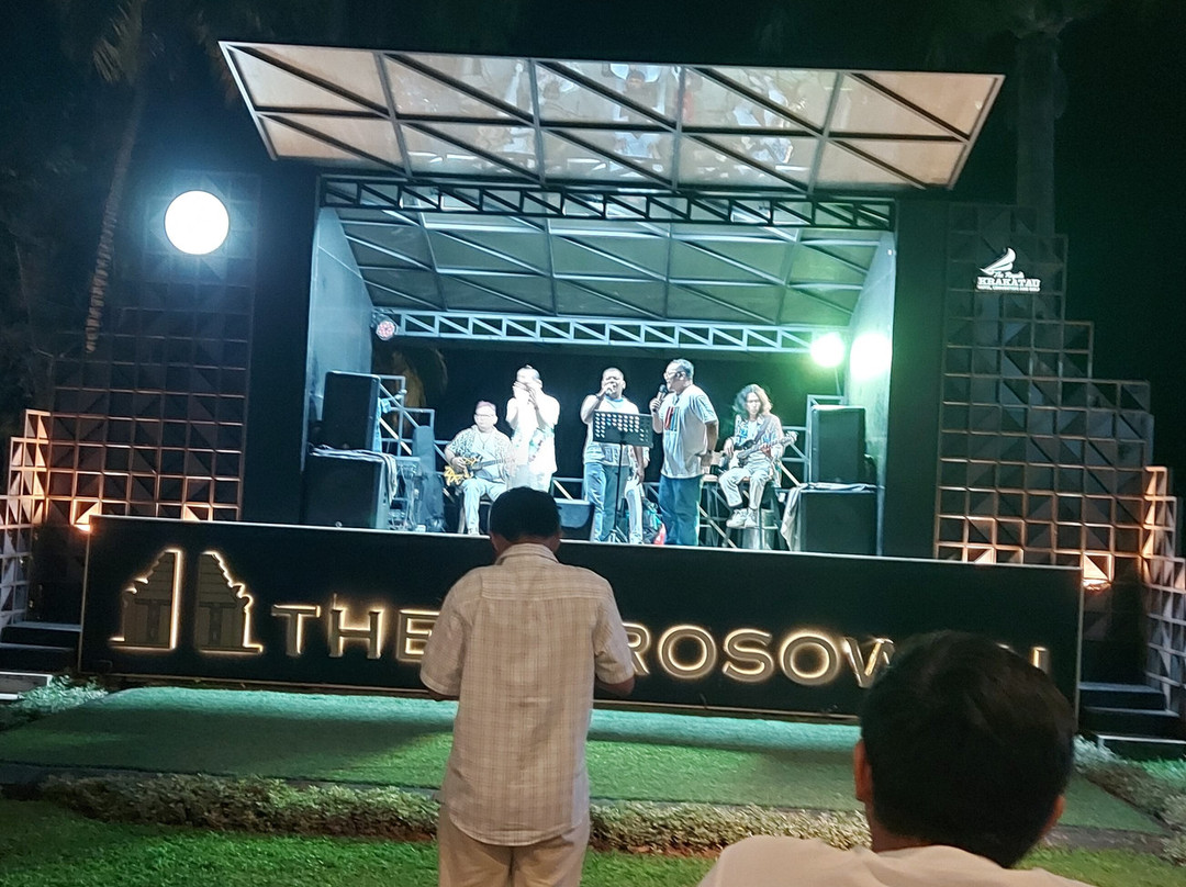 皇家喀拉喀托酒店主图