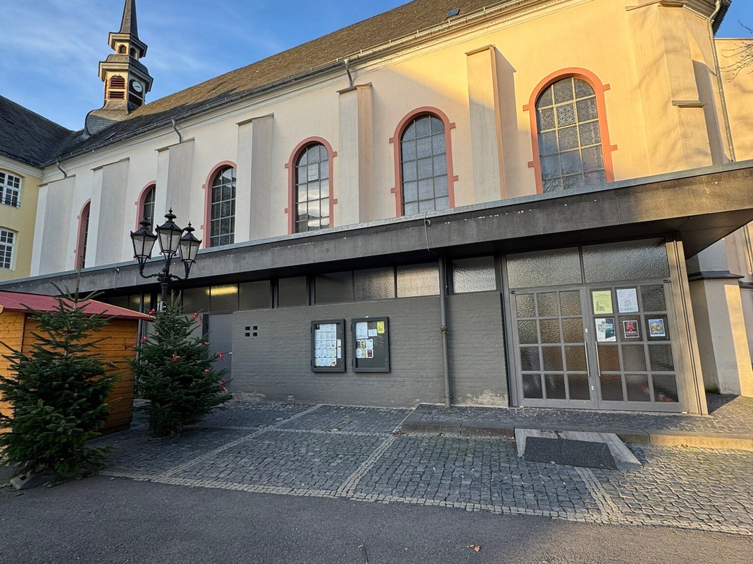 Klosterkirche St. Nikolaus-Bruggen必去景点