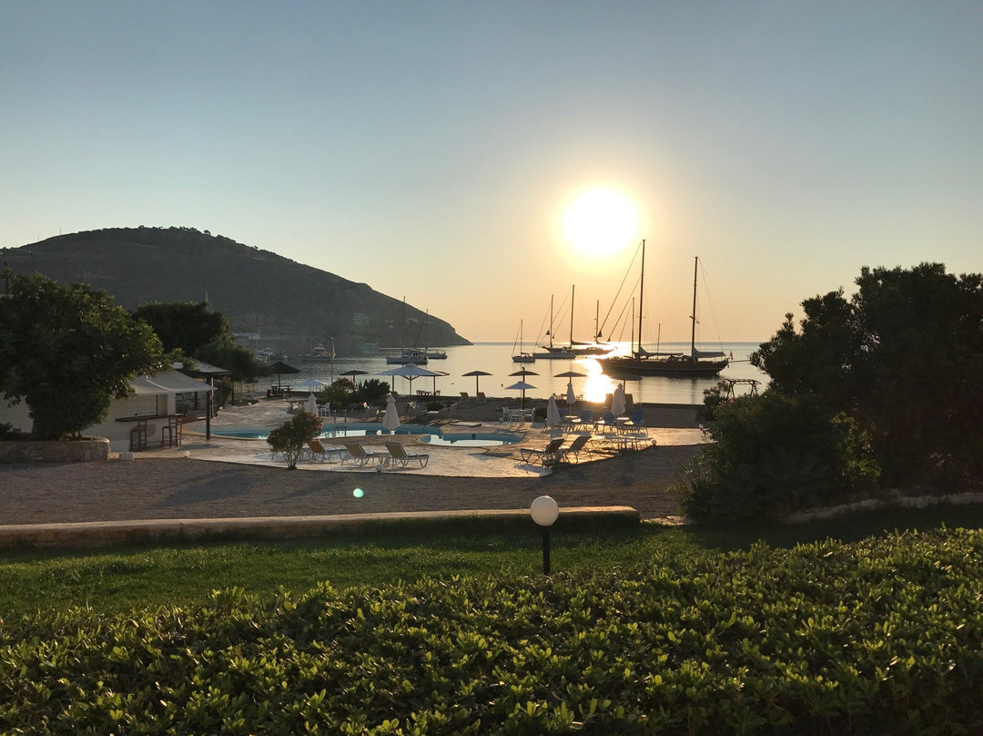 Tony's Beach Hotel主图