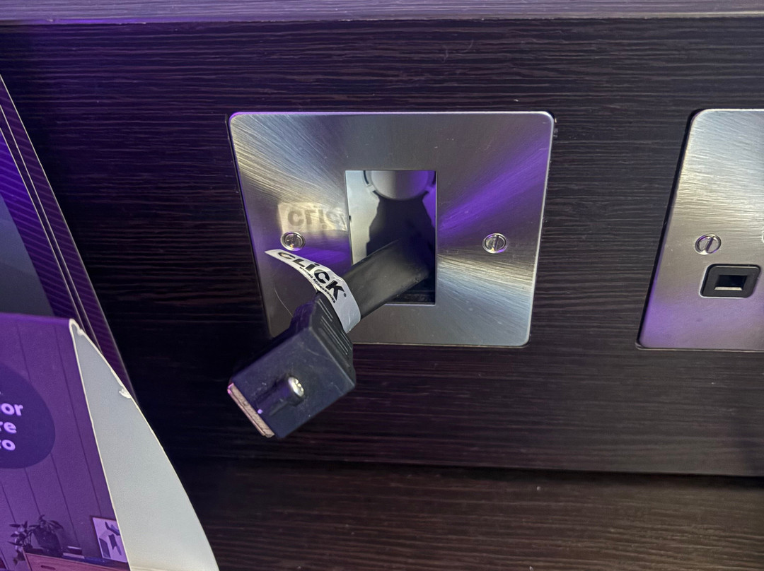 普瑞米尔肯德尔中央酒店主图