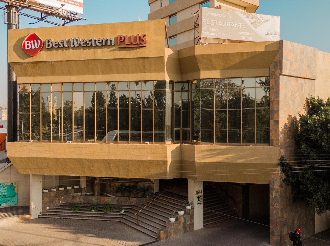 Best Western Plus Plaza Florida & Tower主图