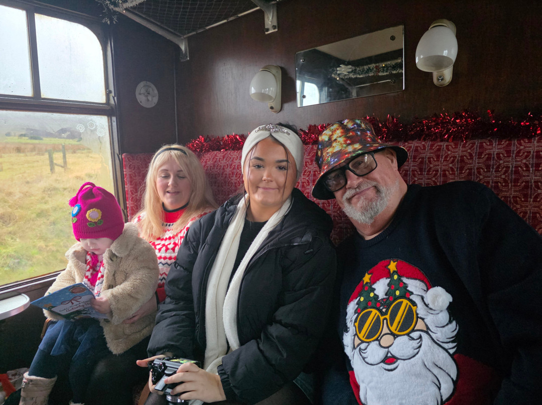 Pontypool and Blaenavon Railway-卡莱纳冯必去景点