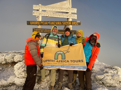 Uprise Africa Explorer-莫西必去景点