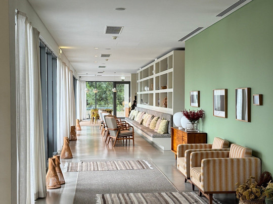 欧洲塔维拉酒店主图