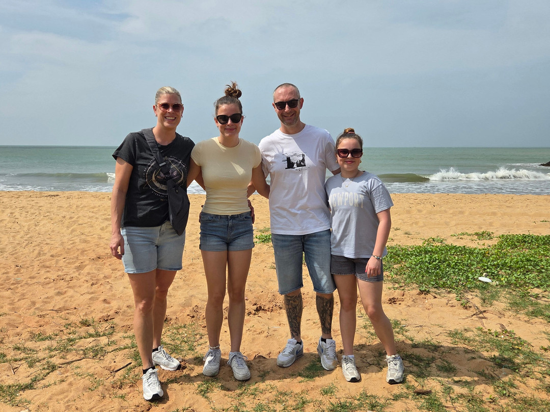 A & R tours-康提必去景点