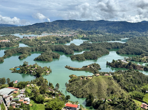 ChapoleraTours-佩雷拉必去景点