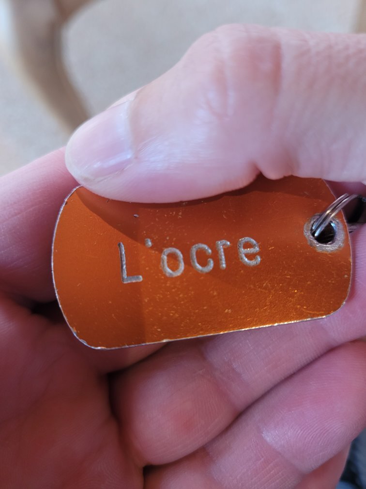 Sur les Hauteurs du Luberon-官方