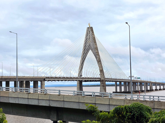 Sultan Haji Omar Ali Saifuddien Bridge