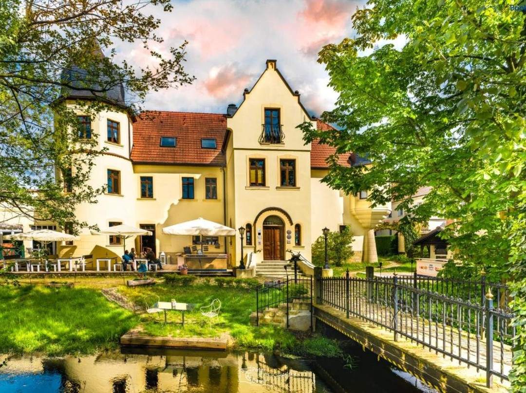 Hotel & Gaststatte Parkschlosschen