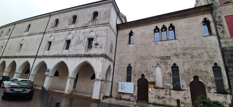 Via Martiri della Liberta-维托里奥威尼托必去景点