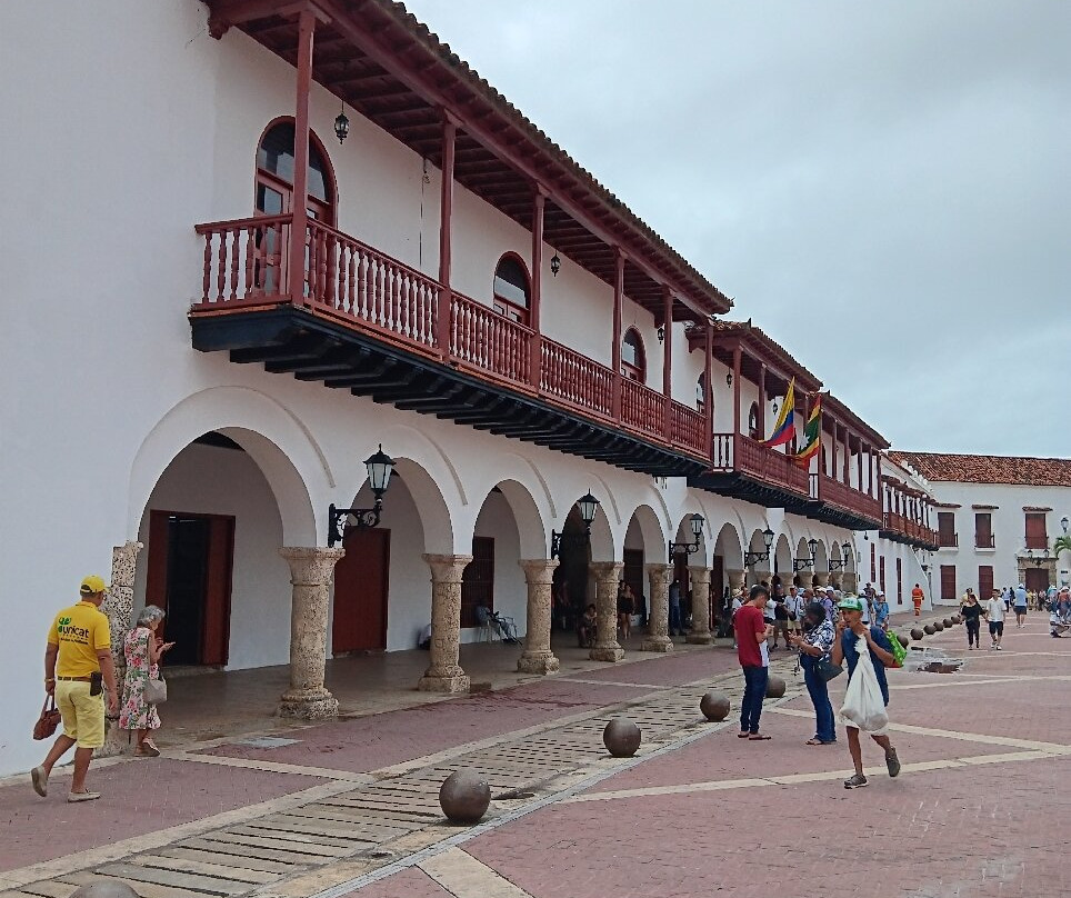 Plaza de la Aduana-卡塔赫纳必去景点