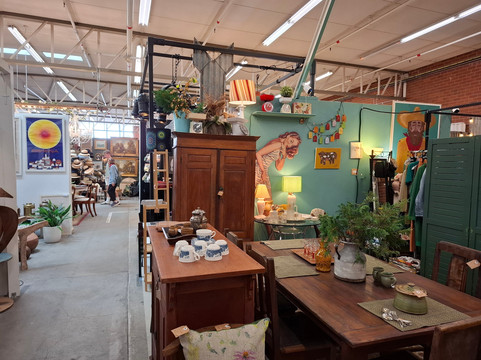 Dirty Janes Canberra-Fyshwick必去景点