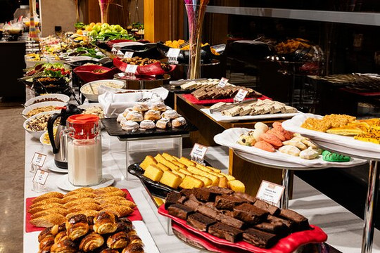 德米瑞温泉酒店主图