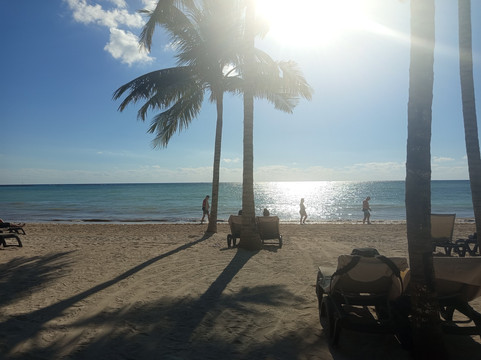 巴塞罗玛雅里维埃拉酒店-限成人入住