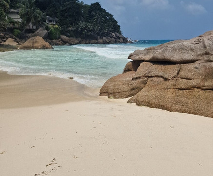 Anse Patates Beach-拉迪格岛必去景点