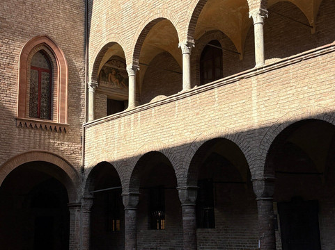 Rocca Sanvitale di Fontanellato-丰塔内拉托必去景点