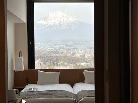 克拉德酒店主图