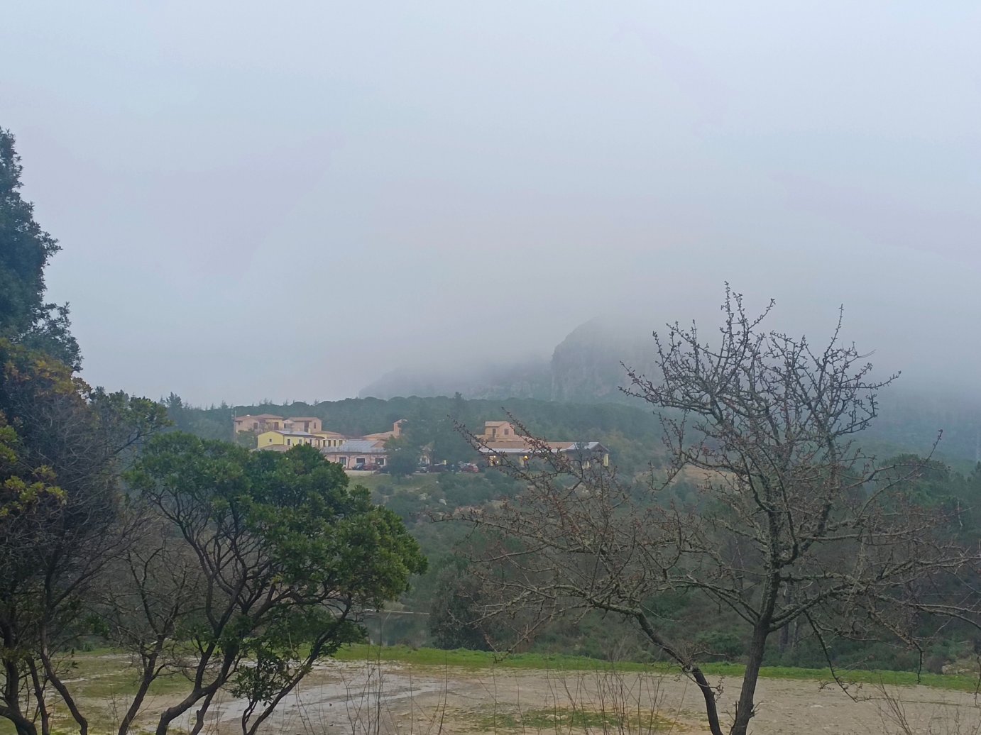 里夫吉奥奥里亚斯特拉酒店-官方