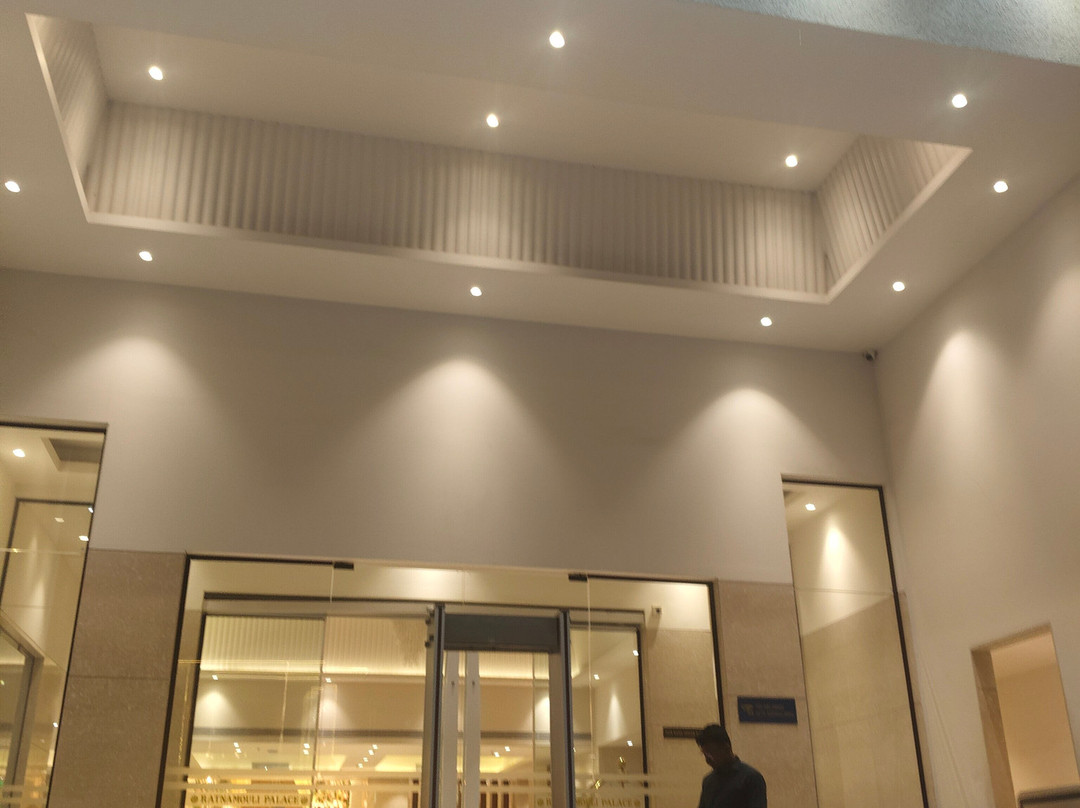 拉特纳穆里宫酒店主图