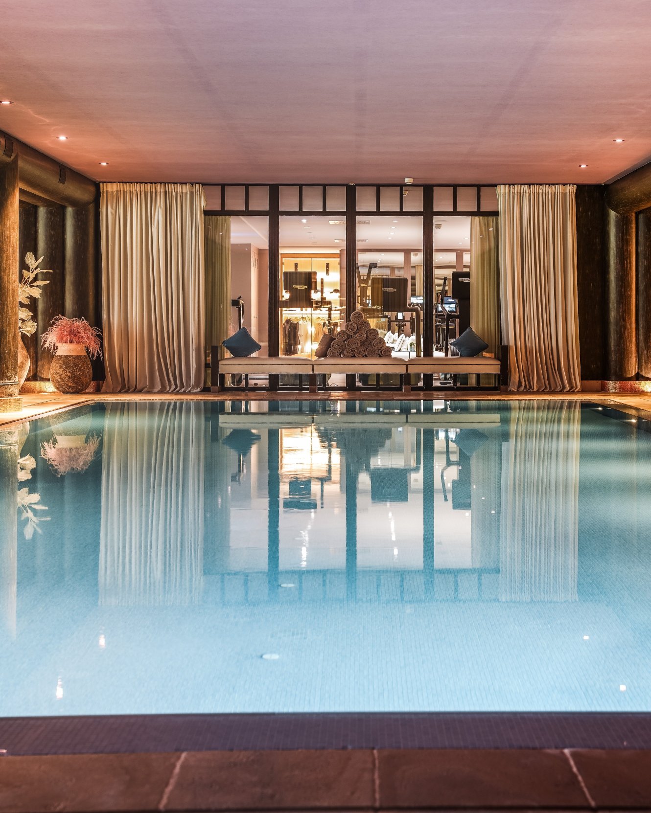 日内瓦保护区Spa酒店-泳池