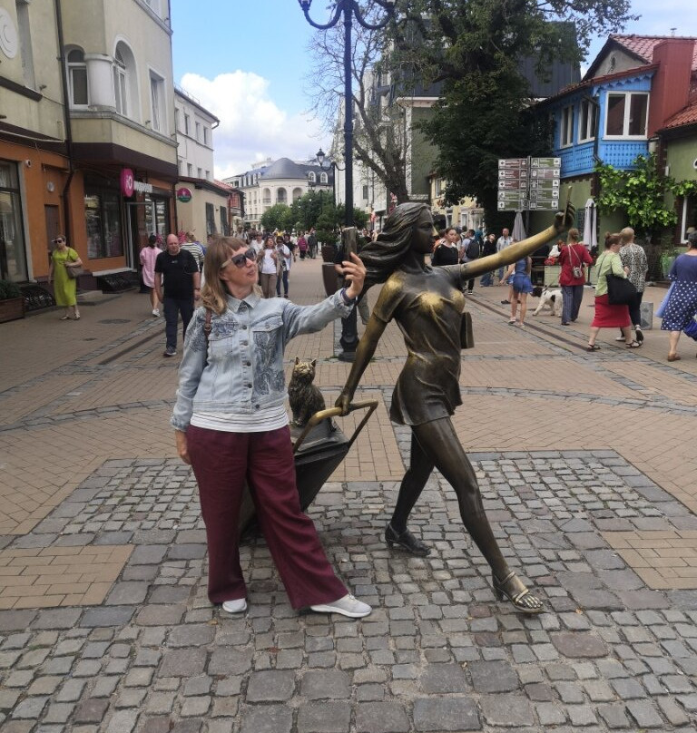 Sculpture Kurortnitsa-泽列诺格拉茨克必去景点