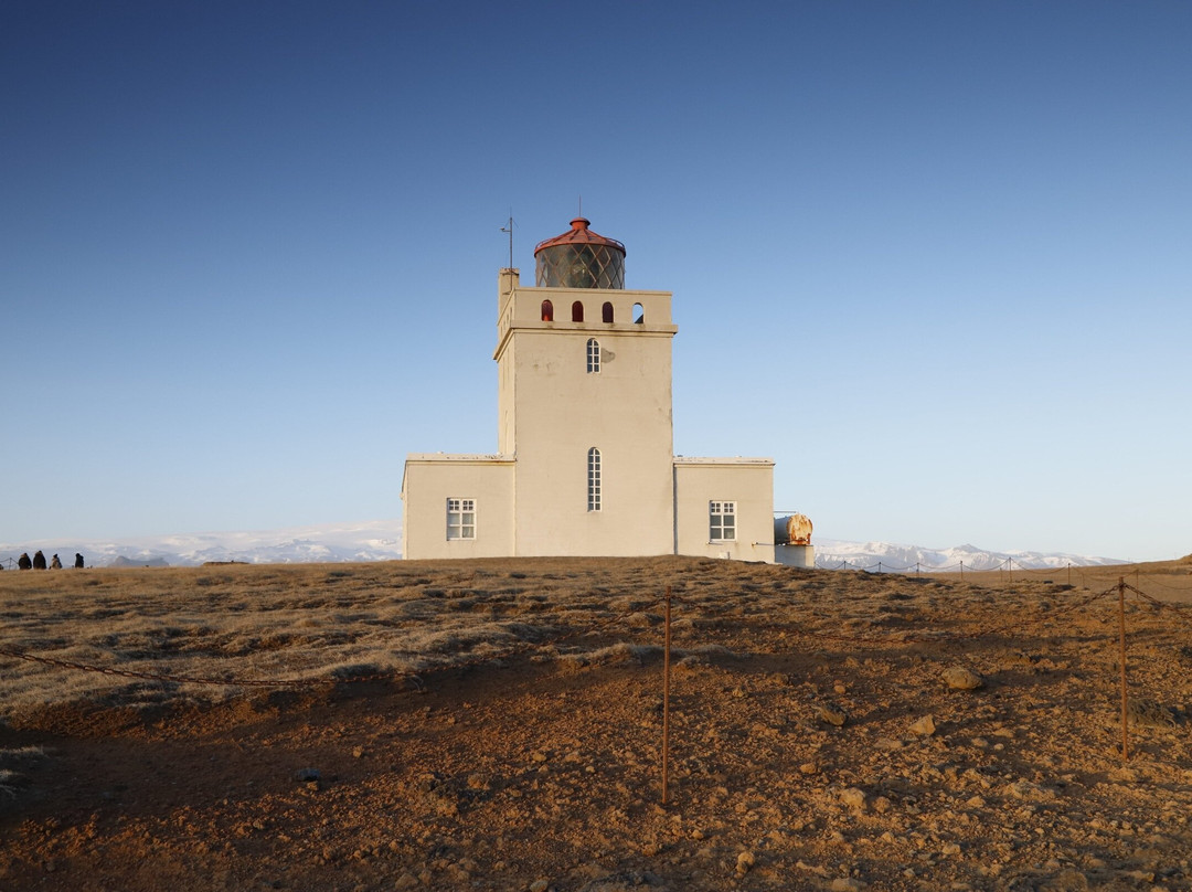 Londrangar Basalt Cliffs-Hellnar必去景点