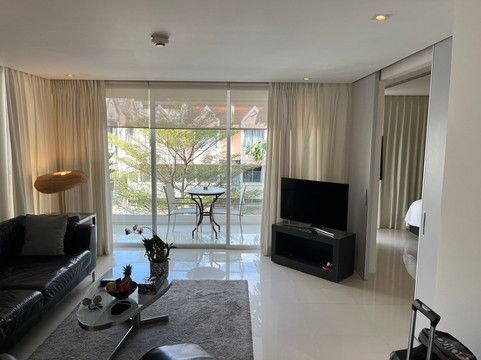 普吉岛帕东海滩BYD阁楼精品酒店及服务公寓主图