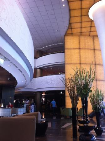 凯宾斯基-布达佩斯科维努斯酒店主图
