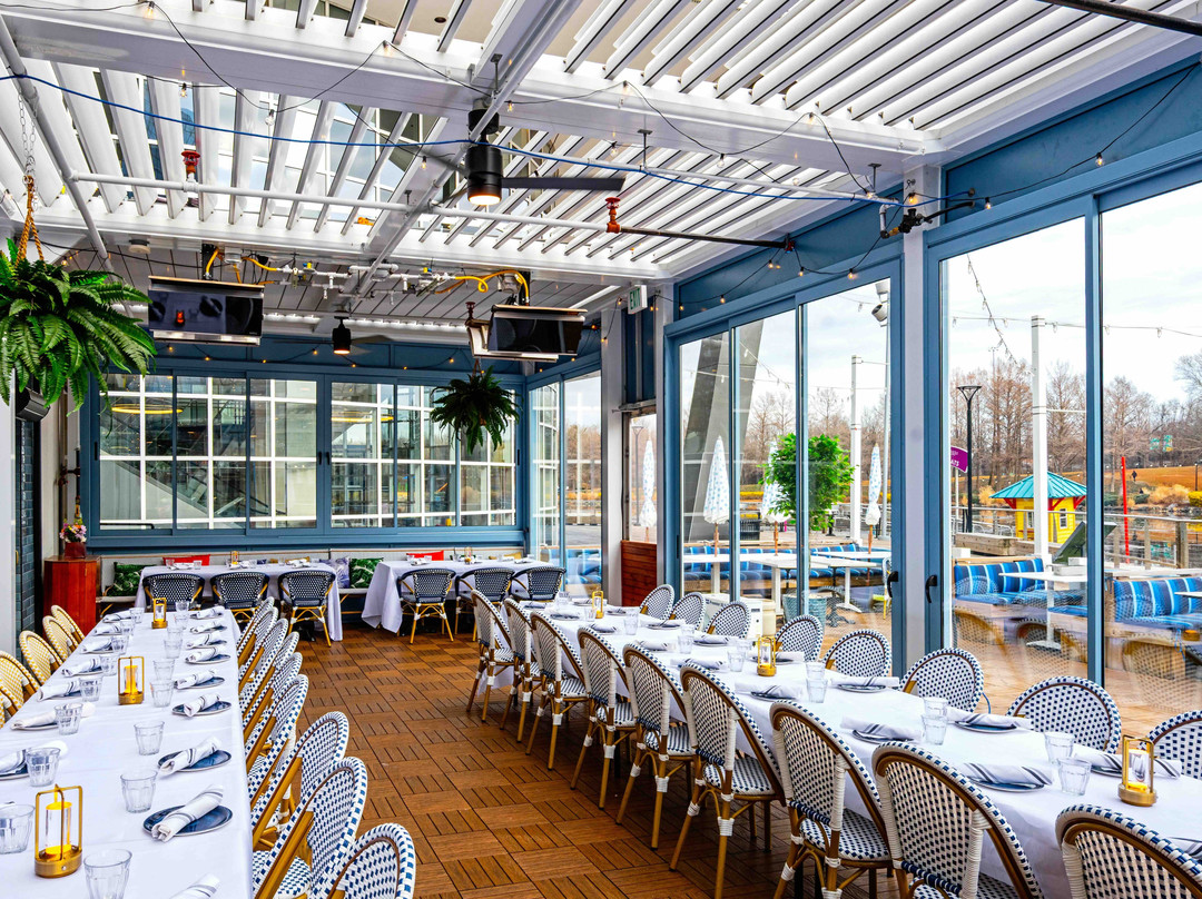 Charley Chesapeake Chophouse & Bar