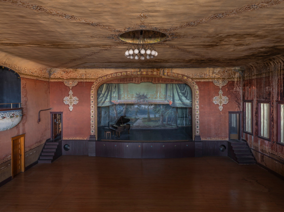 Batcher Block Opera House-Staples必去景点