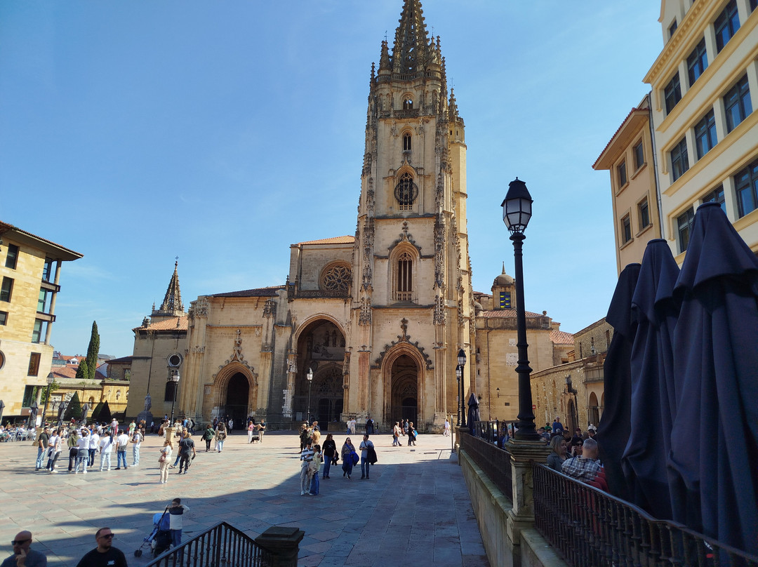 Catedral de San Salvador de Oviedo-奥维耶多必去景点