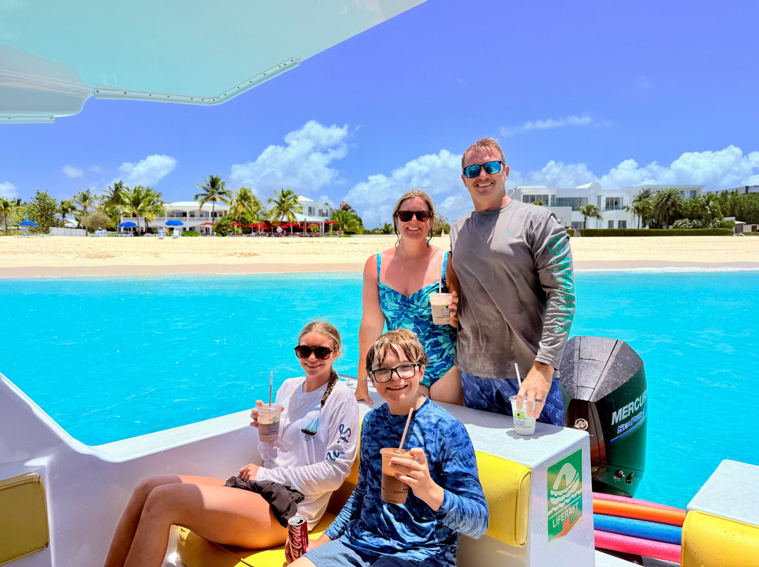Captain Alan's Boat Charters-Oyster Pond必去景点